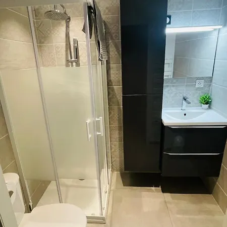 Casa de Férias Instant Janin - T3 Climatise Plain Pied Avec Jardin *